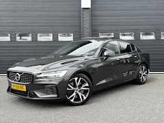 Volvo S60 - 2.0 Recharge 340PK T6 AWD R-Design | Pano | Memory | H&K Audio | Trekhaak | €27.900, - Inc