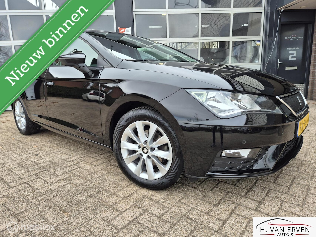 SEAT Leon - 1.0 Style Business Intense APPLE CARPLAY PDC NAP - AutoWereld.nl