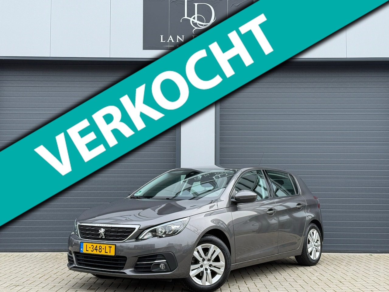Peugeot 308 - 1.2 PureTech NAVI / PDC / CARPLAY / LANE ASSIST / APK - AutoWereld.nl