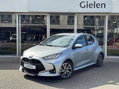 Toyota Yaris - 1.5 Hybrid Dynamic | Lichtmetalen velgen, LED, Keyless, Startknop, Licht + Regensensor, Ap