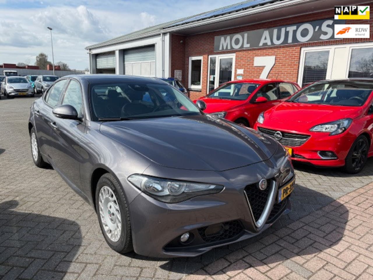 Alfa Romeo Giulia - 2.2 Eco Business Super 2.2 Eco Business Super - AutoWereld.nl