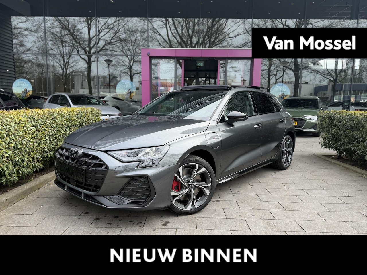 Audi A3 Sportback - 45 TFSI e S edition Competition | WORDT VERWACHT | PANORAMADAK | STOELVERWARMING | APPLE C - AutoWereld.nl