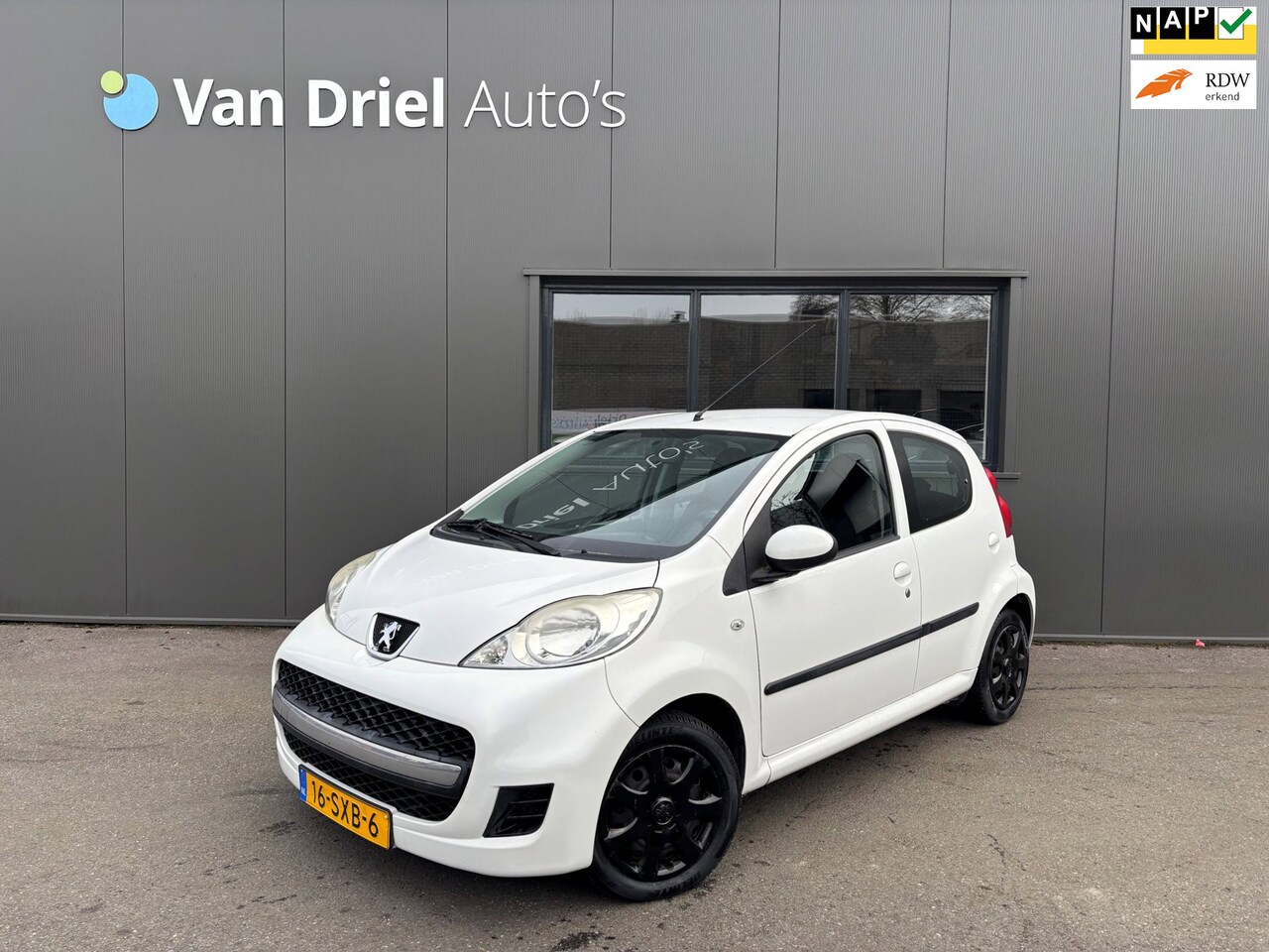 Peugeot 107 - 1.0-12V XS / Airco / Radio! - AutoWereld.nl