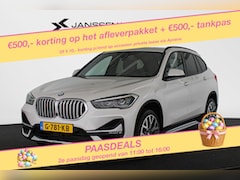 BMW X1 - sDrive20i VDL Nedcar Edition Sportstoelen Head-up Stoelverwarming