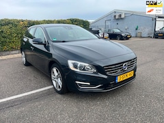 Volvo V60 - 2.4 D6 AWD Plug-In Hybrid Summum DEALER OH