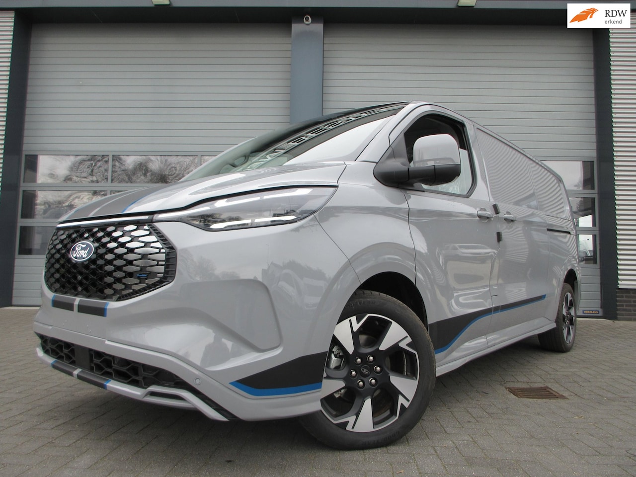 Ford E-Transit Cust. - 340, 65kWh, 160 kW (218pk, Sport, L2, Camera, LED, Navigatie, - AutoWereld.nl