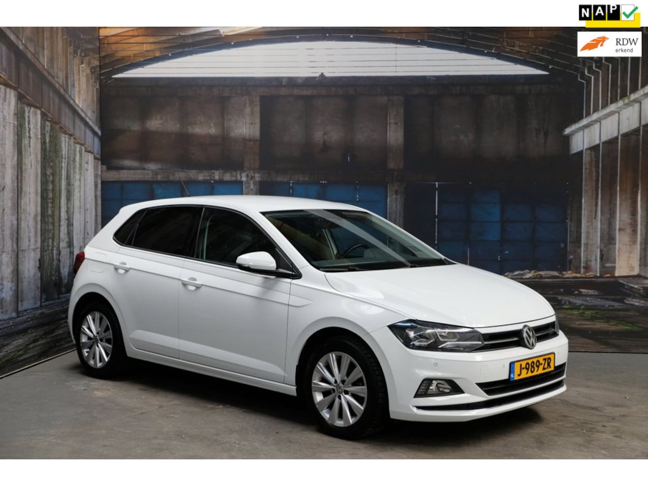 Volkswagen Polo - 1.0 TSI Highline - Nederlandse auto! - AutoWereld.nl