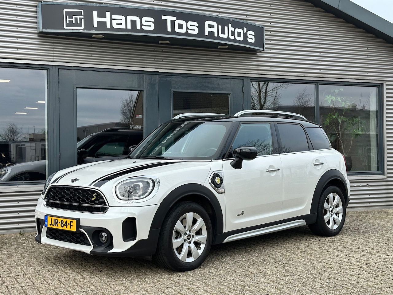 MINI Countryman - Mini Cooper 220pk SE ALL4 Chili / LEER / Adapt. cruise / Key-less / Camera - AutoWereld.nl