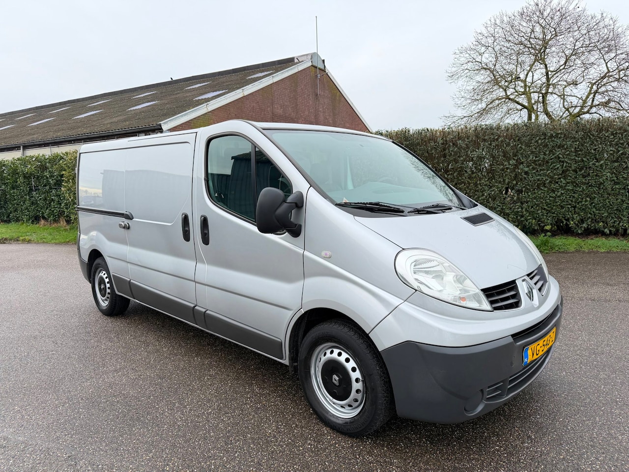 Renault Trafic - 2.0 DCI L2H1 - AC - NAVI - EURO 5 - AutoWereld.nl