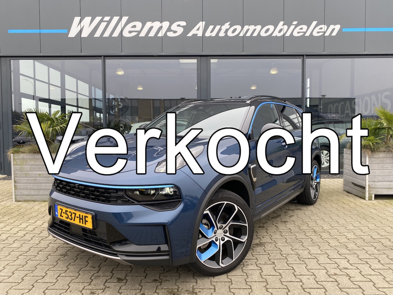Lynk & Co 01 - 1.5 Zwarte Hemel, 360' Camera & Snellaad Functie Verkoop prijs = Inclusief Trekhaak - AutoWereld.nl