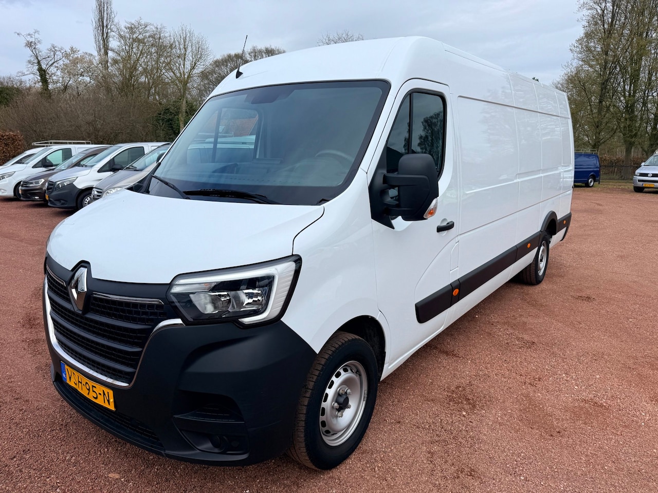 Renault Master - T35 2.3 dCi 165PK L4H2 EL Trekhaak Maxi - AutoWereld.nl