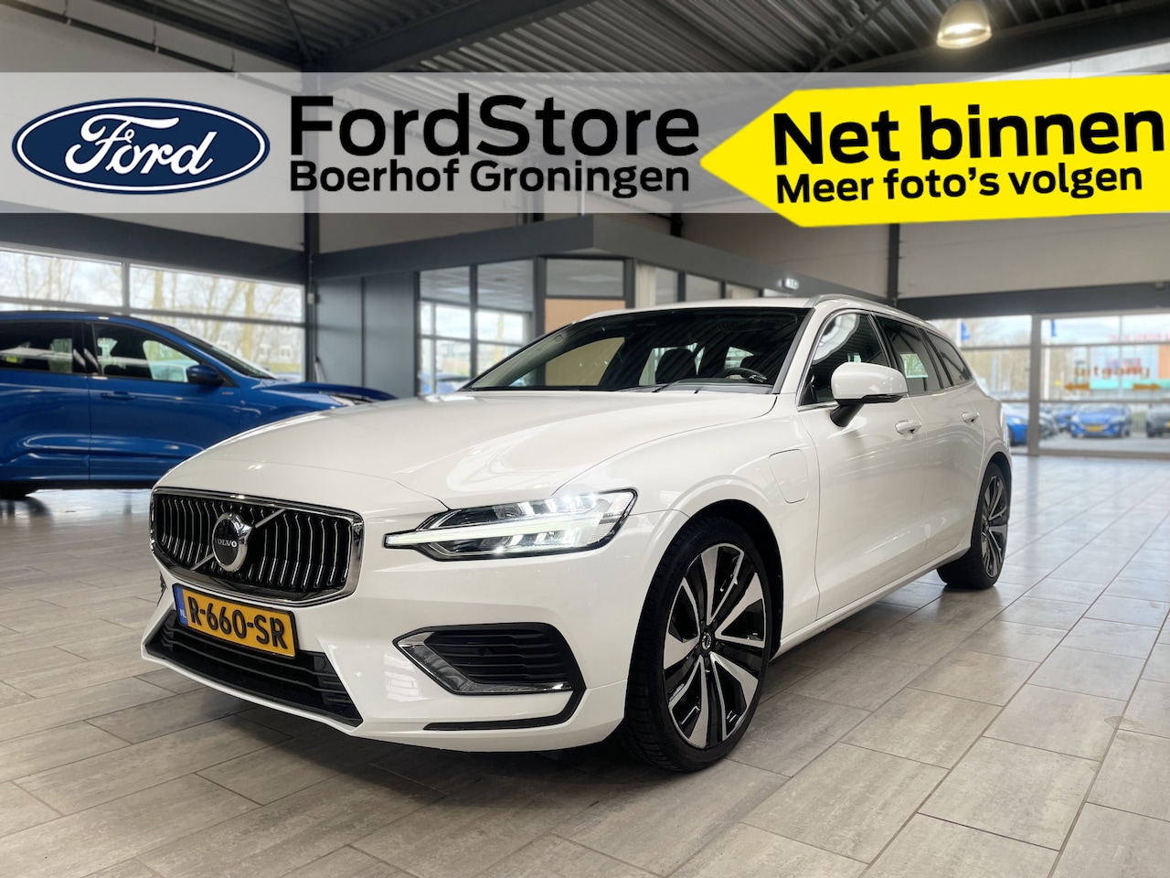 Volvo V60 - 2.0 T6 Plug-in hybrid AWD 350 pk Essential Bright | Leer | Camera | Google Navi | Adapt. c - AutoWereld.nl