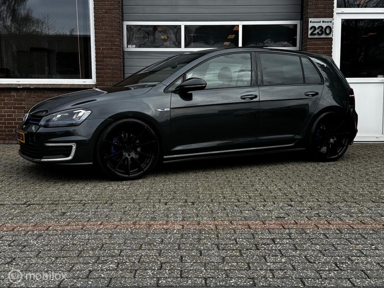Volkswagen Golf - 1.4 TSI GTE DSG PANO/ECC-AIRCO/CRUISE/NAVI - AutoWereld.nl