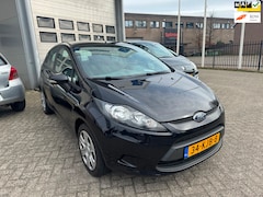 Ford Fiesta - 1.25 Limited Airco, Trekhaak, Nieuwe APK