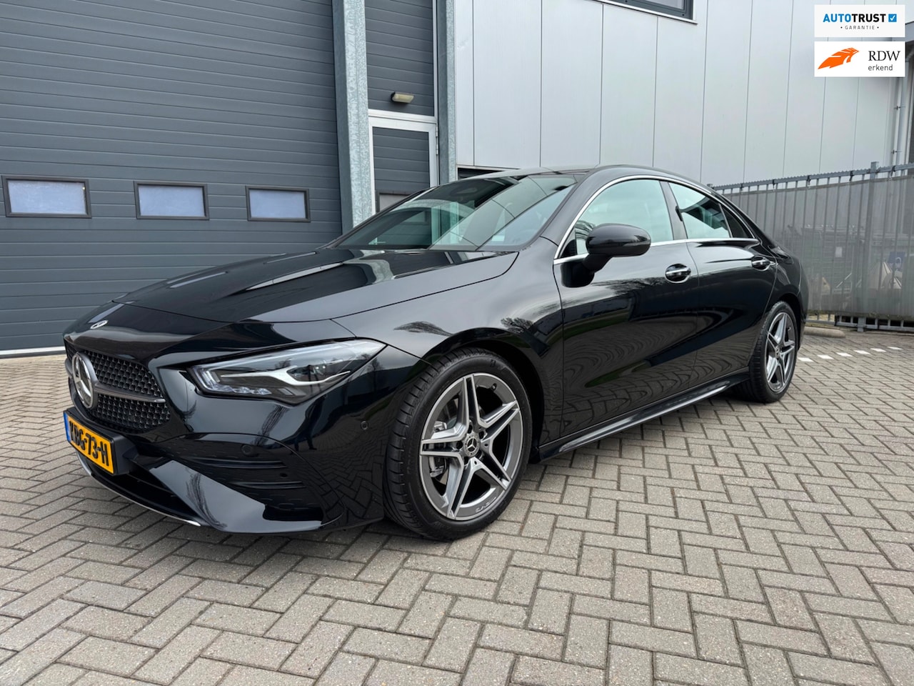 Mercedes-Benz CLA-Klasse - 180 AMG Line 180 AMG Line, Sfeerverlichting, MBUX, Stoelverwarming, LED, etc. - AutoWereld.nl