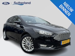 Ford Focus - 1.0 Ecoboost Titanium | 100pk | Trekhaak | Cruise control | 17 inch velgen | Voorruit verw