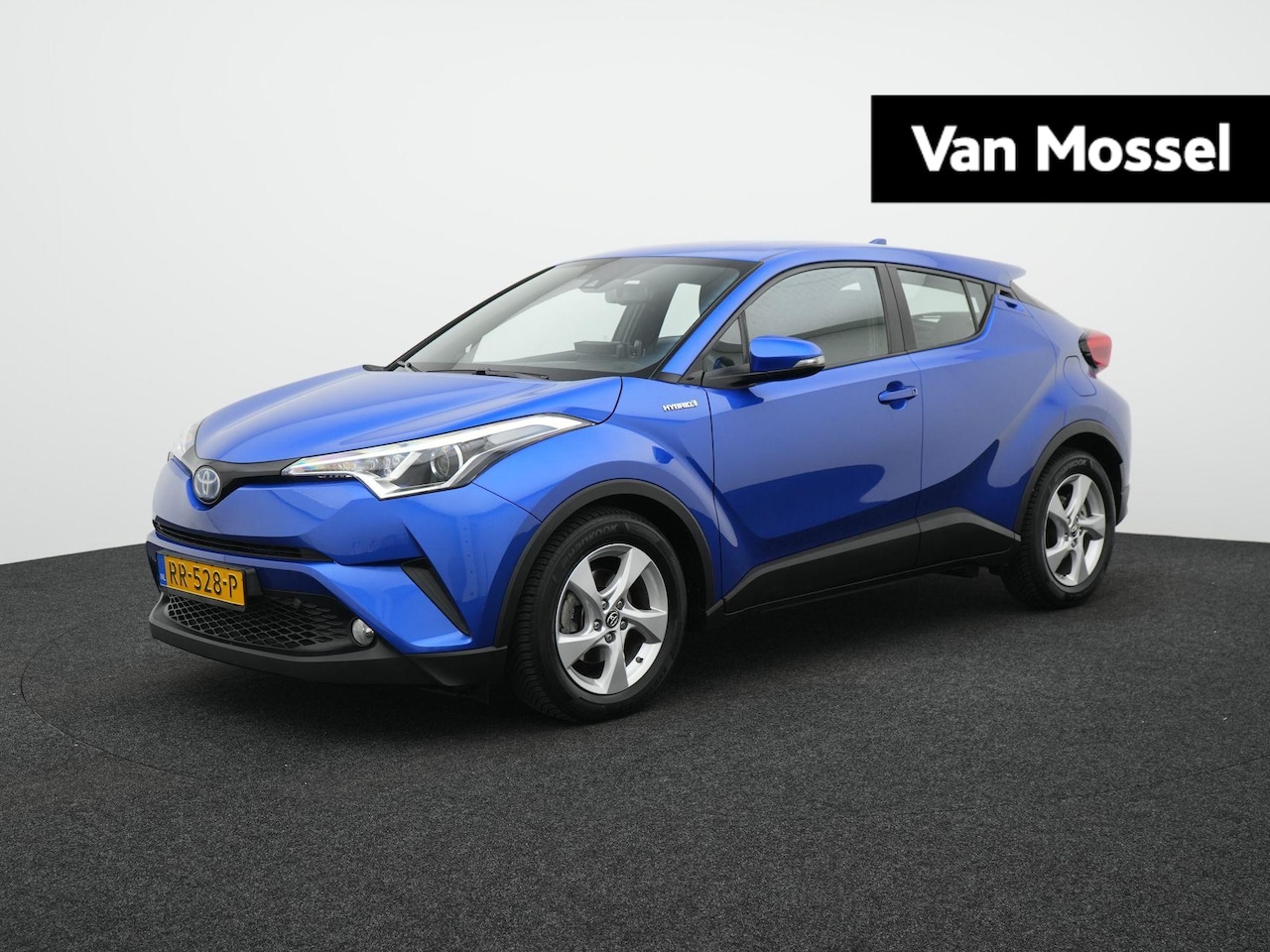 Toyota C-HR - 1.8 Hybrid Active AUTOMAAT | TREKHAAK | APPLE CARPLAY | ADAPTIEVE CRUISE | CLIMA | LMV | B - AutoWereld.nl