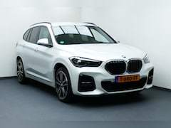 BMW X1 - sDrive18i High Executive. Camera, Leer, StoelVerw, Full Led, Elek A Klep, 19"LM Velgen
