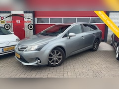 Toyota Avensis Wagon - 2.0 D-4D Dynamic Business TREKHAAK / CAMERA / NAVI / CLIMA / BLUETOOTH / CRUISE