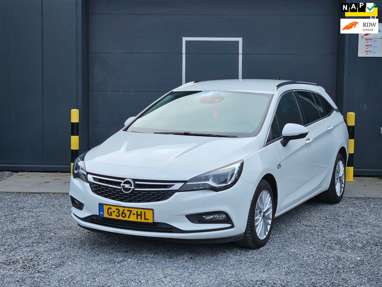 Opel Astra Sports Tourer - 1.6 Turbo Innovation Vol optie en onderhoud - AutoWereld.nl