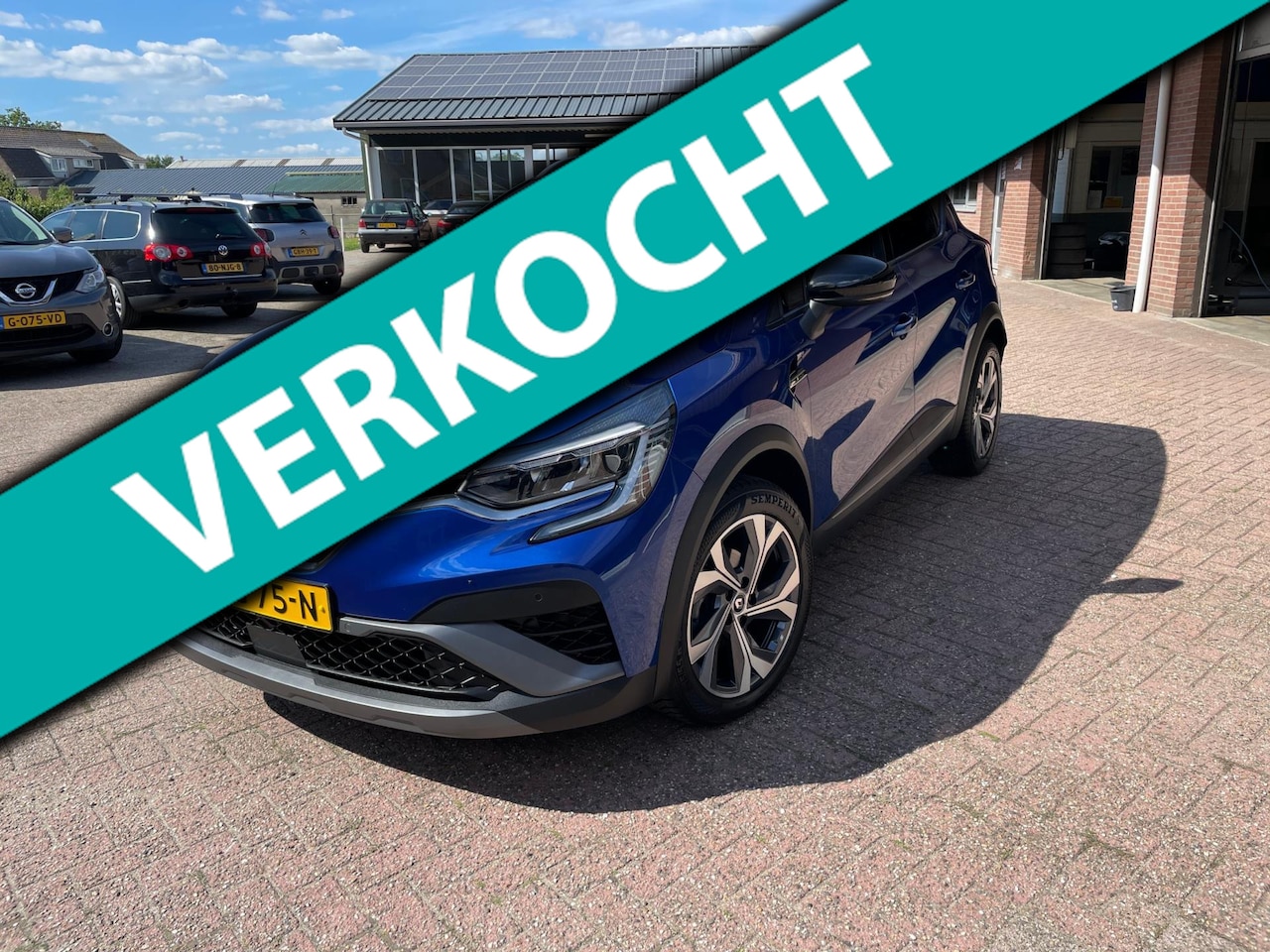Renault Captur - 1.3 RS-line mild hybrid 160, 4-seizoenen banden, Camera - AutoWereld.nl