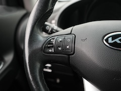 Kia Sportage - 2.0 Plus Pack | Trekhaak | Bluetooth | LED | PDC | 12 Maand BOVAG Garantie |
