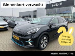 Kia e-Niro - DynamicLine 64 kWh | Trekhaak | Apple Carplay/Android Auto | Navigatie | Camera | Adaptive