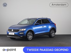 Volkswagen T-Roc - 1.0 TSI Style Business 110 PK | Navigatie | Parkeersensoren | Camera | Digitaal dashboard