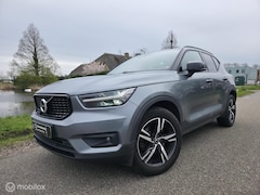 Volvo XC40 - 2.0 T4 R-Design / Trekhaak / Navi / Camera / Luxe