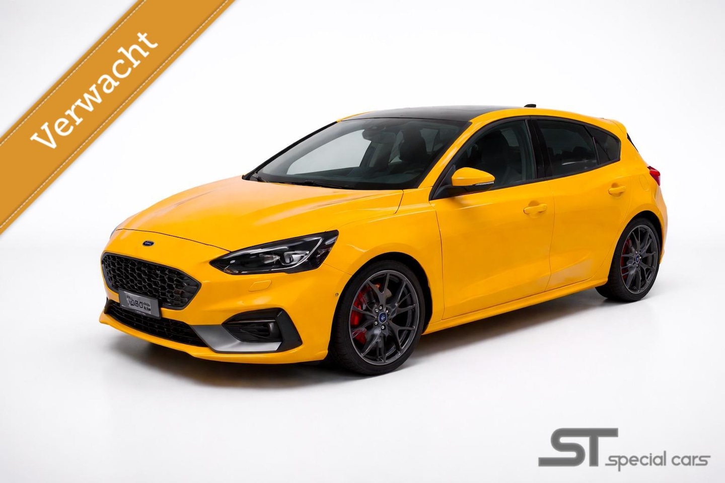 Ford Focus - 2.3 EcoBoost ST-3|Pano|Orange Fury - AutoWereld.nl
