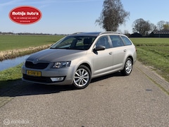 Skoda Octavia Combi - 1.4 TSI Greentech Elegance Pano goed onderhouden