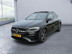 Mercedes-Benz GLA-Klasse - 200 AMG Camera|Pano|Sfeer