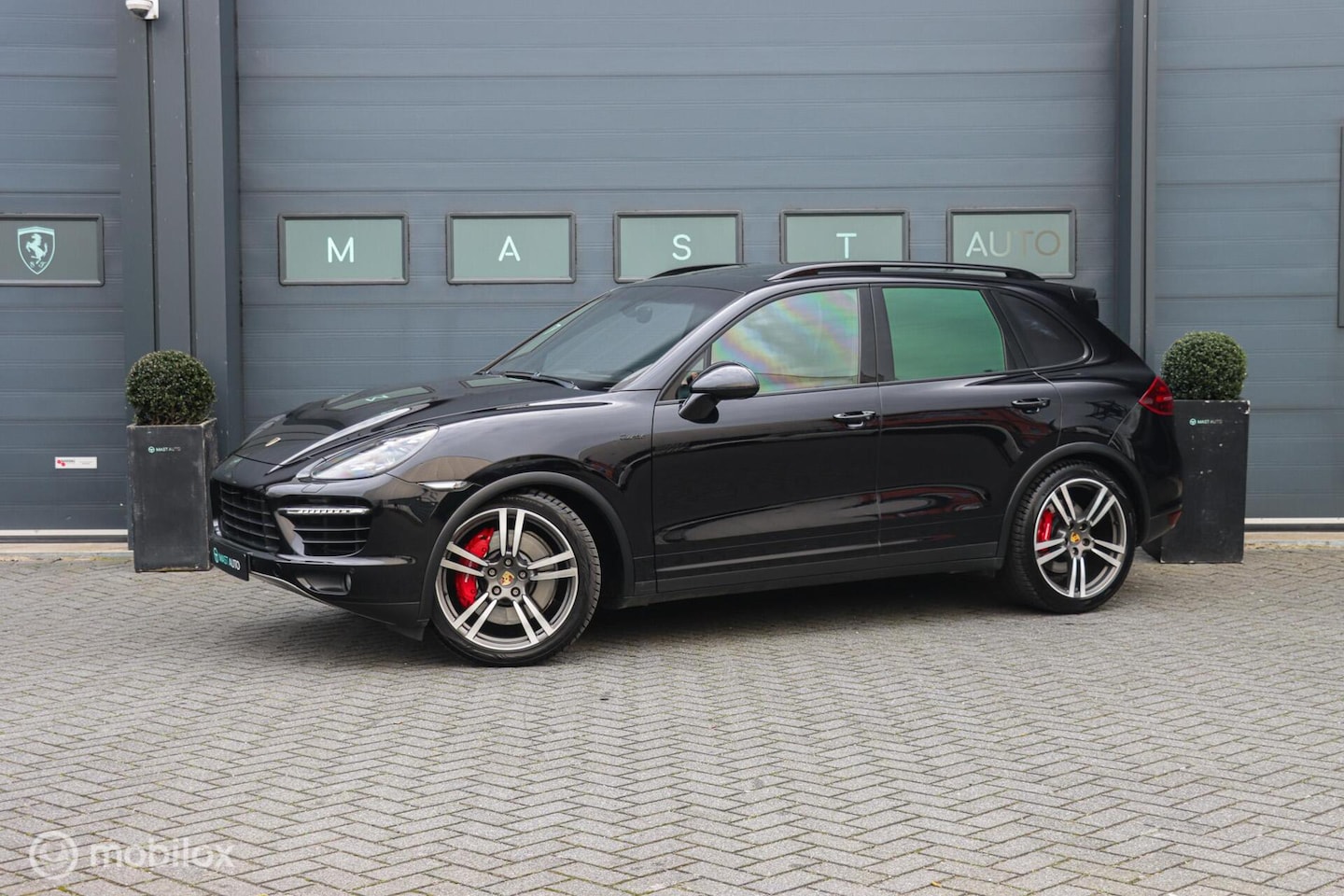 Porsche Cayenne - 4.8 Turbo|Milltek|Luchtvering|PANO|BOSE|Carplay|ACC - AutoWereld.nl