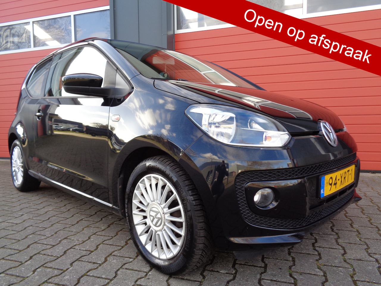 Volkswagen Up! - 1.0! BlueMotion,Airco,15''LMV,CV, Leuke auto! - AutoWereld.nl