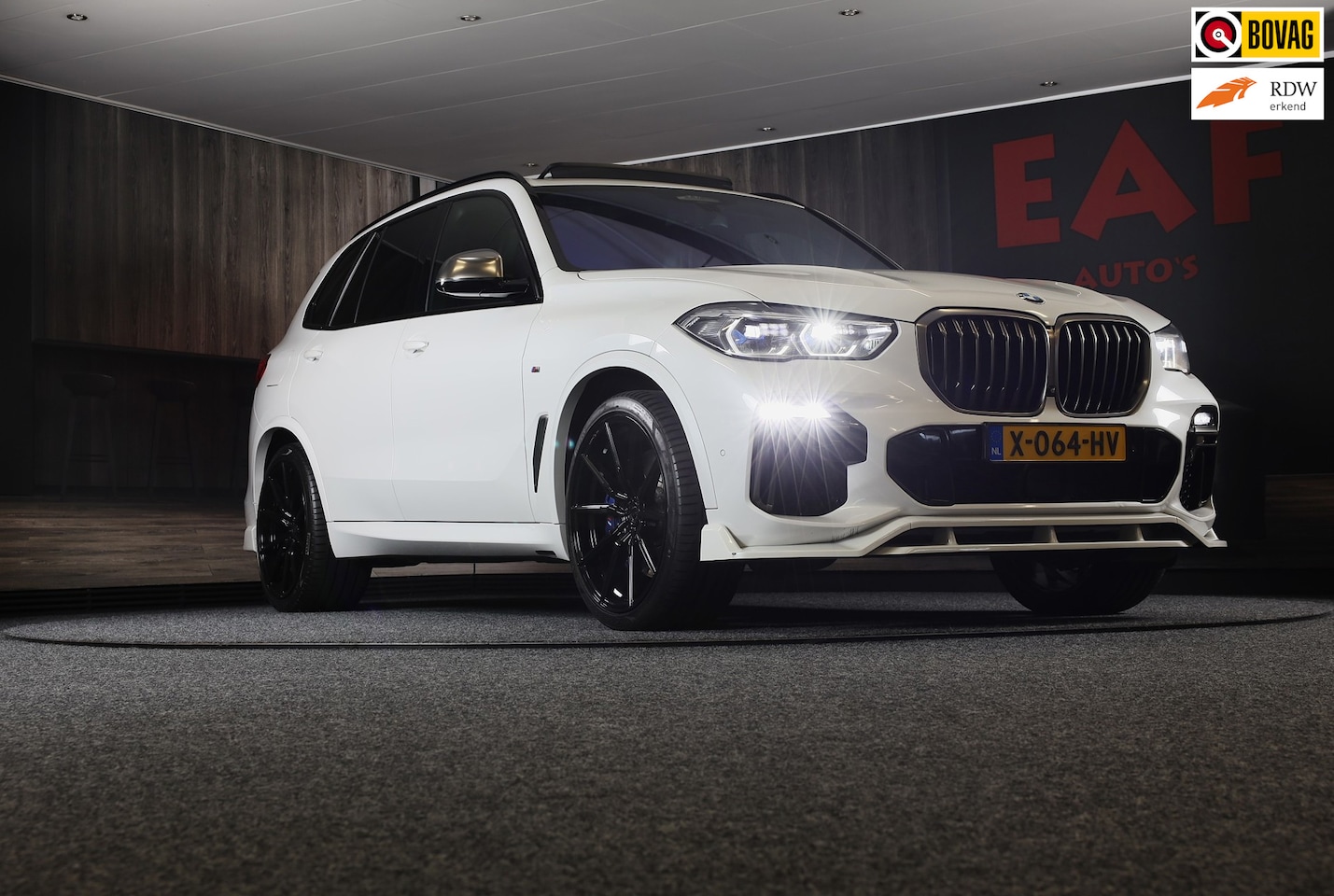 BMW X5 - M50d M Line / 7 Persoons / Massage / HK / Head Up / Acc / Lane Assist / Leder / Luchtverin - AutoWereld.nl