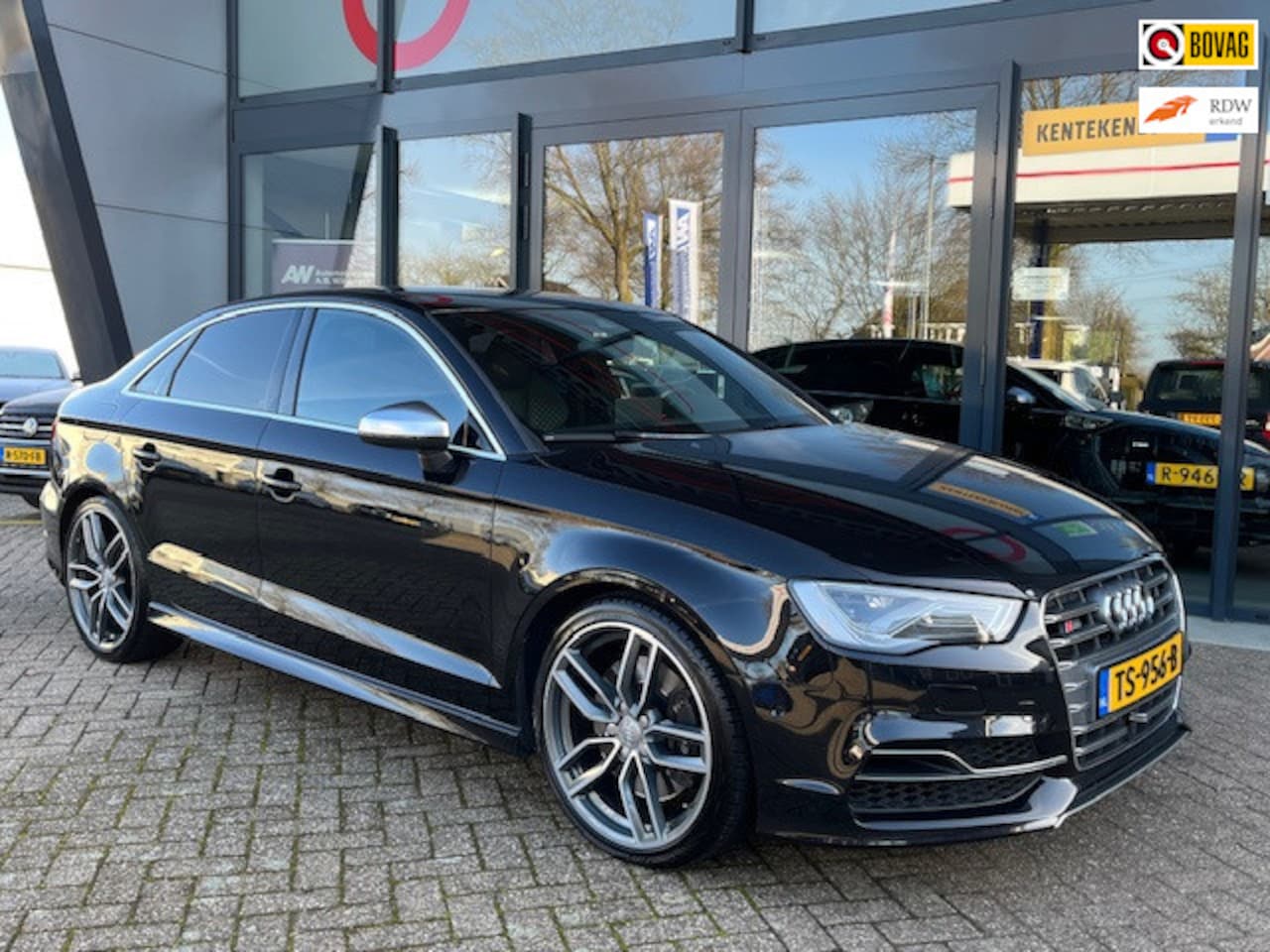 Audi A3 Limousine - 2.0 TFSI S3 quattro Pro Line Plus 2.0 TFSI S3 quattro Pro Line Plus - AutoWereld.nl