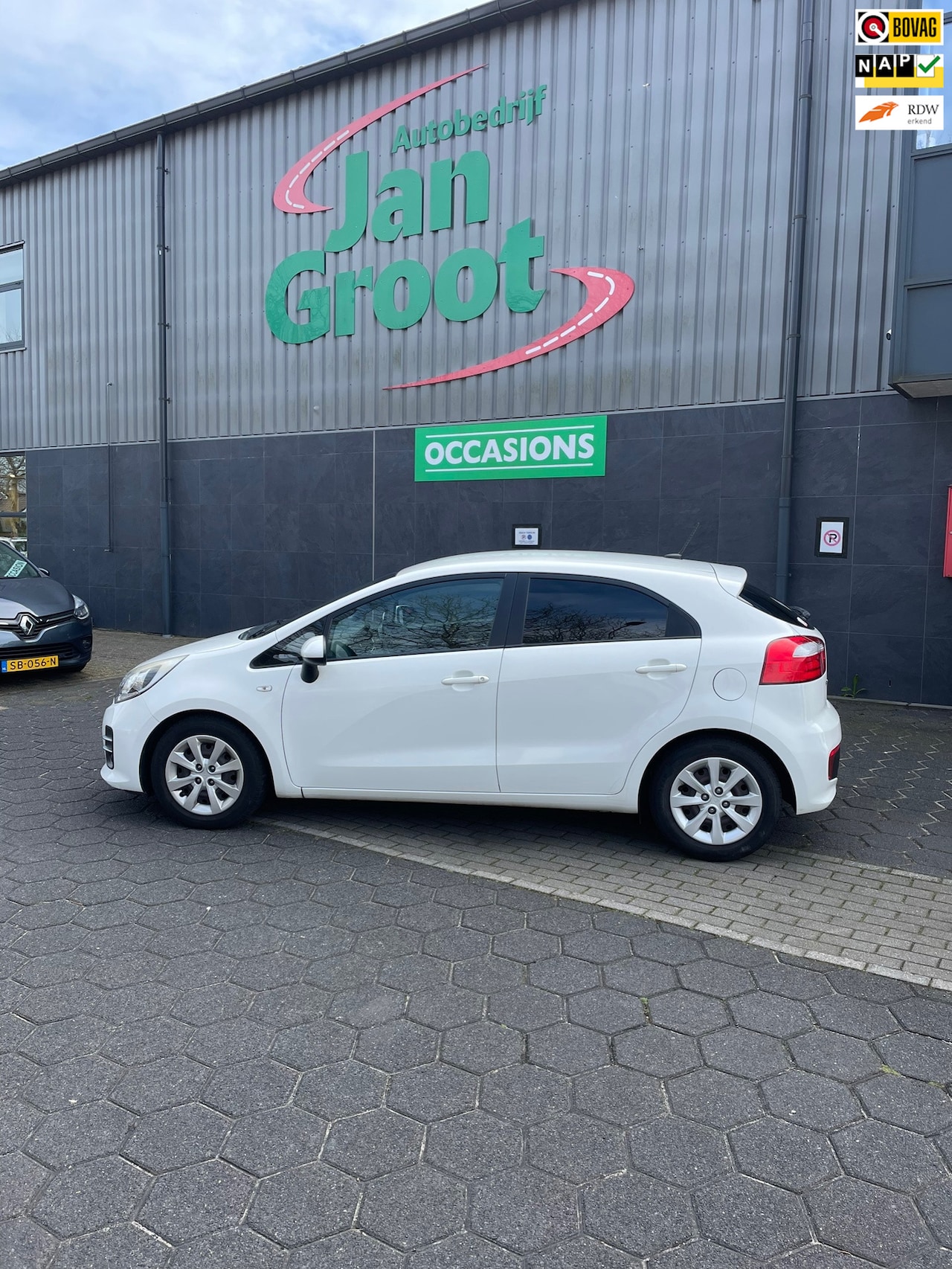 Kia Rio - 1.2 CVVT DynamicLine 1.2 CVVT DynamicLine - AutoWereld.nl