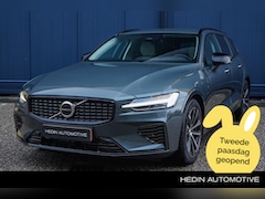 Volvo V60 - 2.0 T8 Plug-in hybrid AWD Plus Dark | Performance Edition | Trekhaak | Pilot Assist | Park
