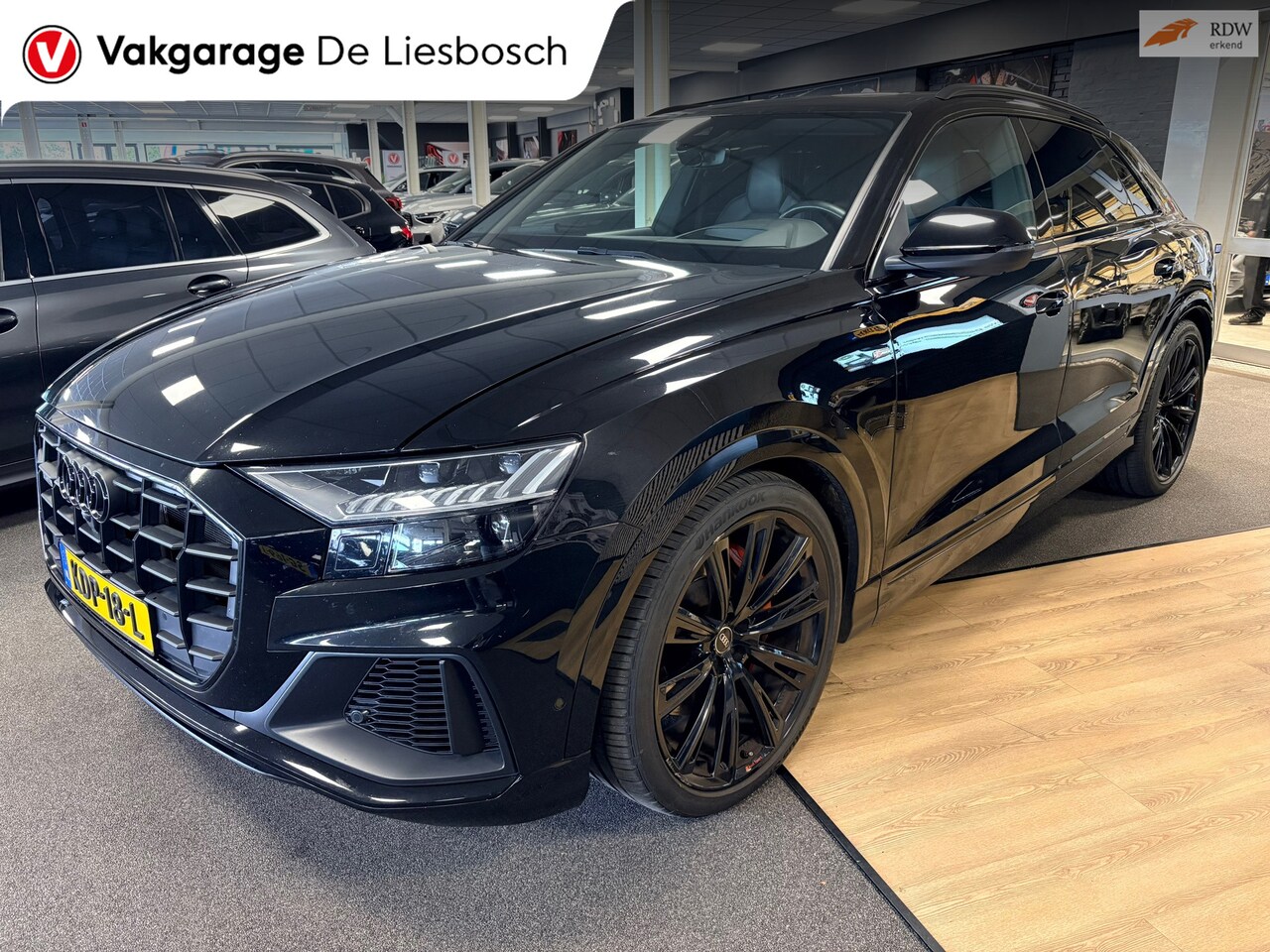 Audi Q8 - 60 TFSI e quattro Pro Line S Competition 489pk / Panoramadak / luchtvering / head-up / 360 - AutoWereld.nl
