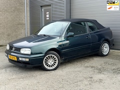 Volkswagen Golf Cabriolet - 1.8