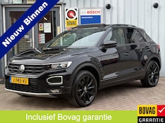 Volkswagen T-Roc - 1.5 TSI Sport | AUTOMAAT | PANO | CAMERA | VIRTUAL COCKPIT | NAVI |