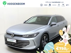 Volkswagen Passat Variant - 1.5 eHybrid Business | Trekhaak | Adaptieve demping systeem | 3-zone airco | Head-up displ