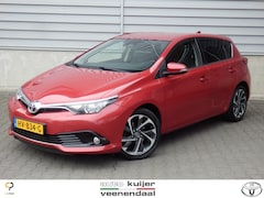 Toyota Auris - 1.2T Dynamic | Camera | Navi | Volledig dealer o.h. |