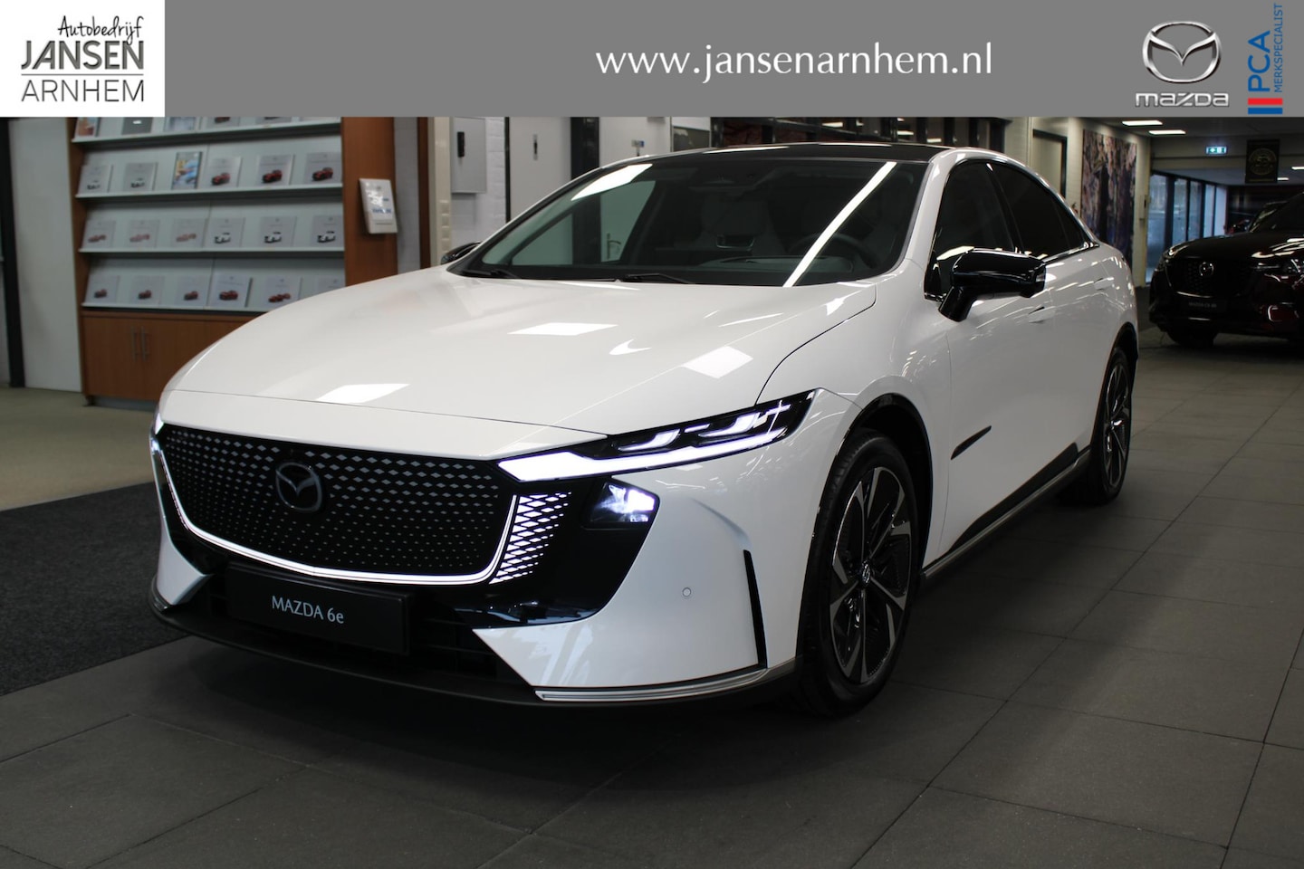Mazda 6e - Takumi 68.8 kWh Takumi 68.8 kWh , Nieuwe Auto, 10 KM, Voorraadvoordeel € 4.194-, Leder, Adap.Cruise, Sony, - AutoWereld.nl