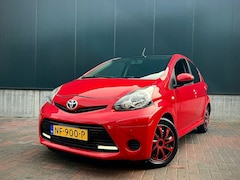 Toyota Aygo - 1.0 VVT-i Aspiration * Navi * Airco * 5-Deurs * Goed Onderhouden