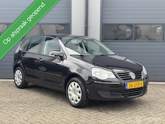 Volkswagen Polo - 1.4-16V Comfortline BWJ 2008