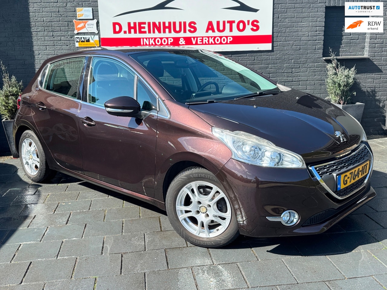 Peugeot 208 - 1.6 VTi Allure 4cil *VEEL OPTIES* - AutoWereld.nl