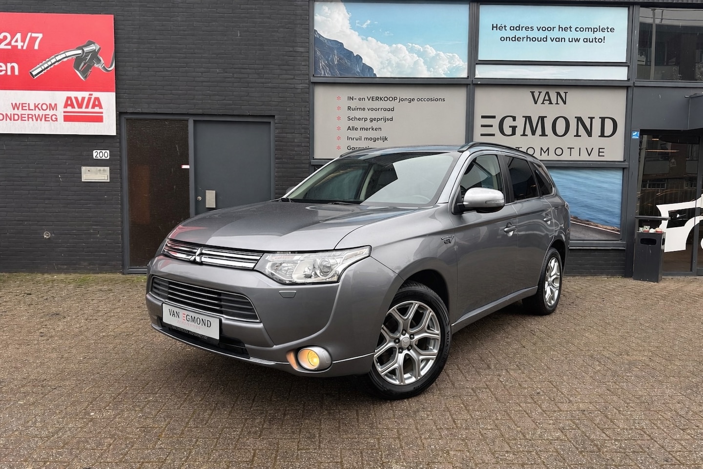 Mitsubishi Outlander - 2.0 PHEV Intense + - AutoWereld.nl