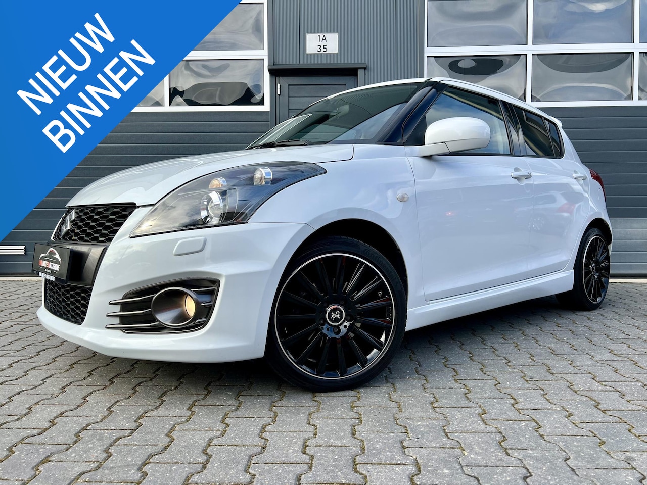 Suzuki Swift - 1.6 Sport *PARLEMOER*KESKIN*CRUISE*XENON*KEYLESS - AutoWereld.nl