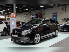 Volkswagen Polo - 1.2 TSI Uniek R-Line 65DKM Pano Clima